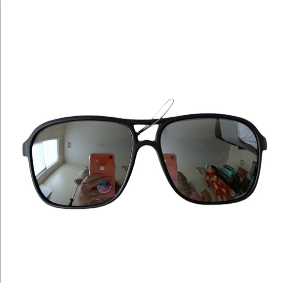 Vintage RADZ By Foster Grant Black Sunglasses - Picture 1 of 5